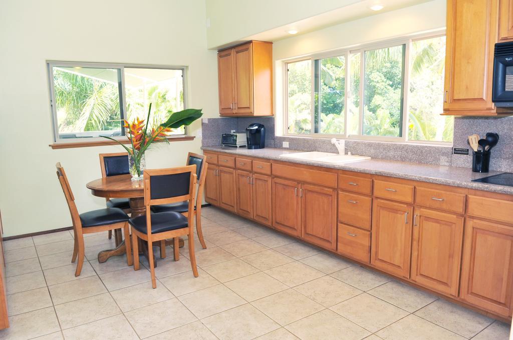 Aloha Aku Inn & Suites Kihei Pokój zdjęcie