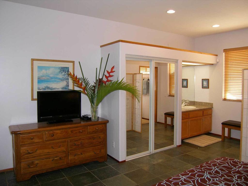 Aloha Aku Inn & Suites Kihei Pokój zdjęcie
