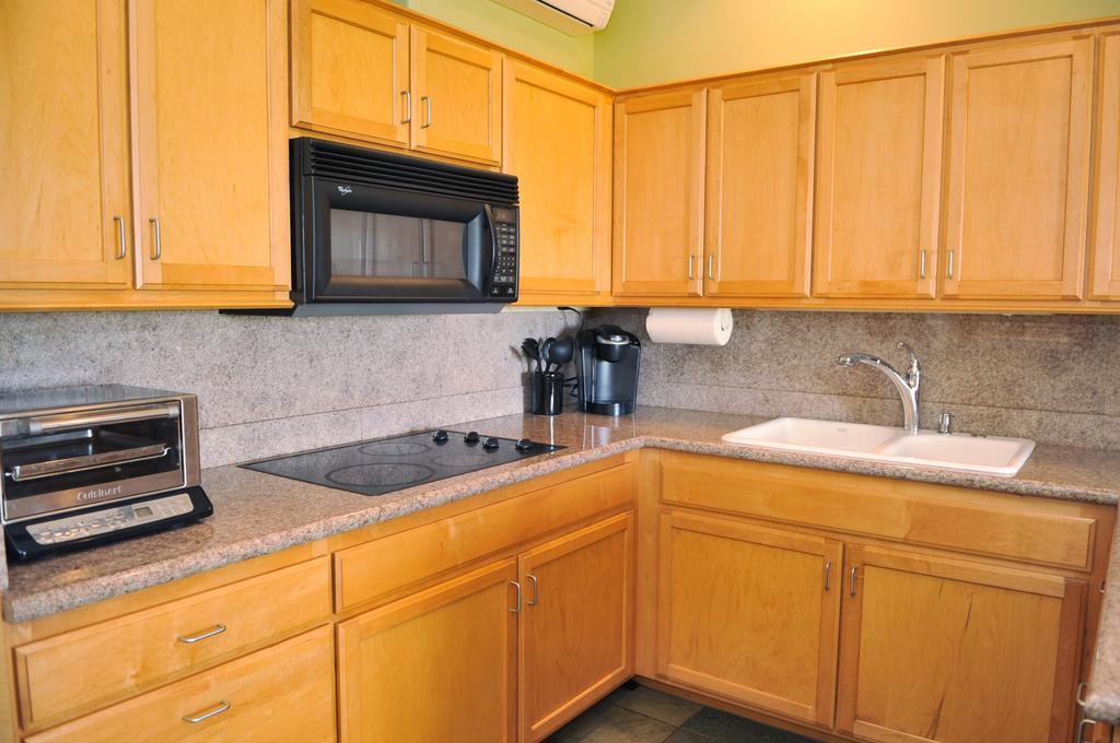 Aloha Aku Inn & Suites Kihei Pokój zdjęcie